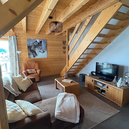 Au Coeur Du Bois Holiday home *