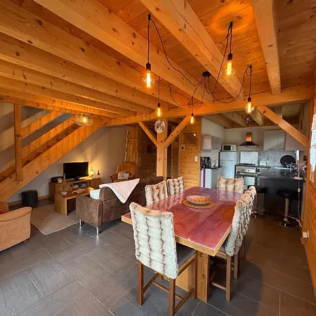 Au Coeur Du Bois Holiday home